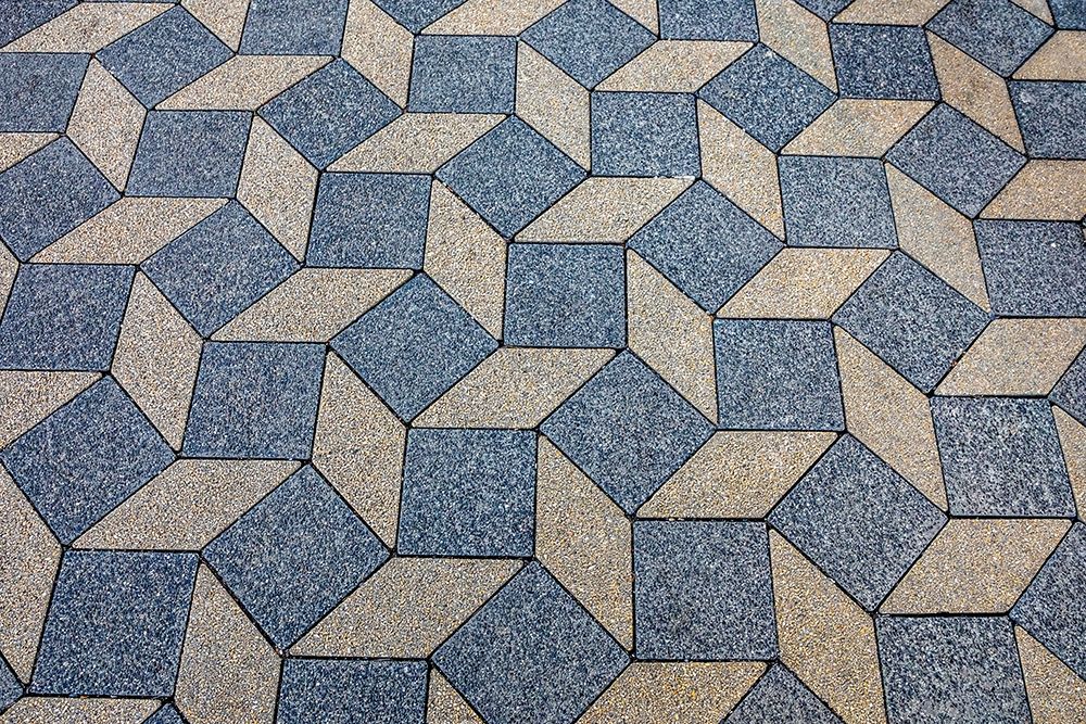 Slovenia-Ljubljana-Sidewalk Design